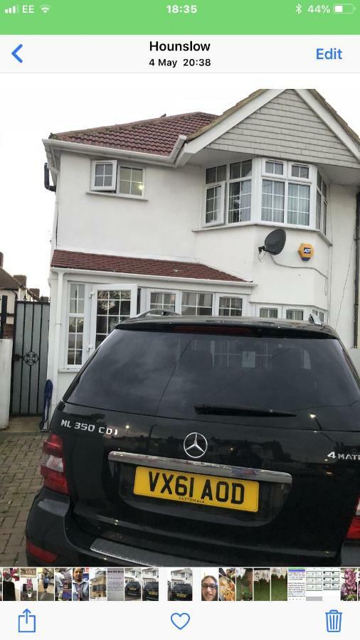 House Apartment Hounslow Bagian luar foto